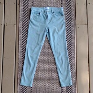 Mint Green Quarter-Length Jeans